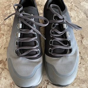 Woman Athletic shoes